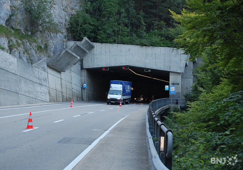 Le cycliste a été blessé dans le tunnel de La Clusette. Photo d'archives.