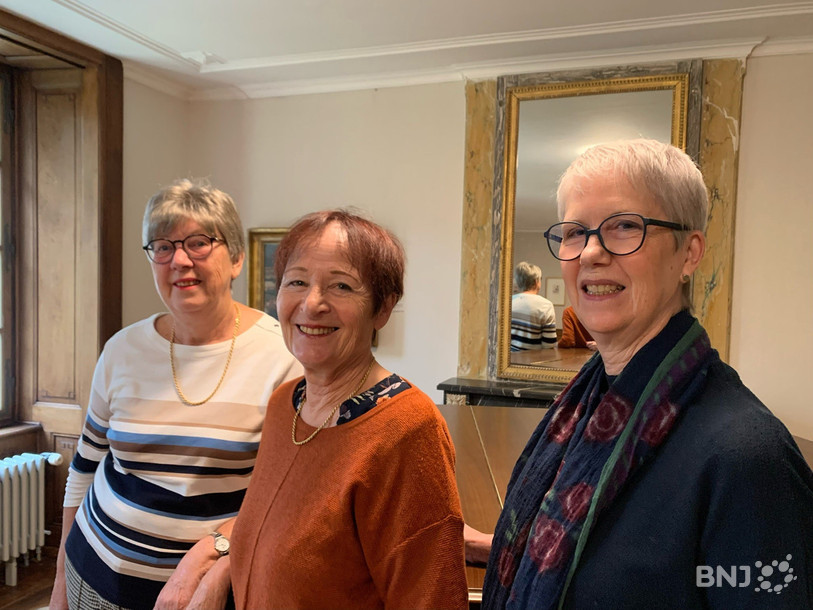 Simone Navarro, Jacqueline Halaba-Prébandier et Jenny Tucker forme à elles trois le comité qui dirige le Lyceum Club de Bienne.