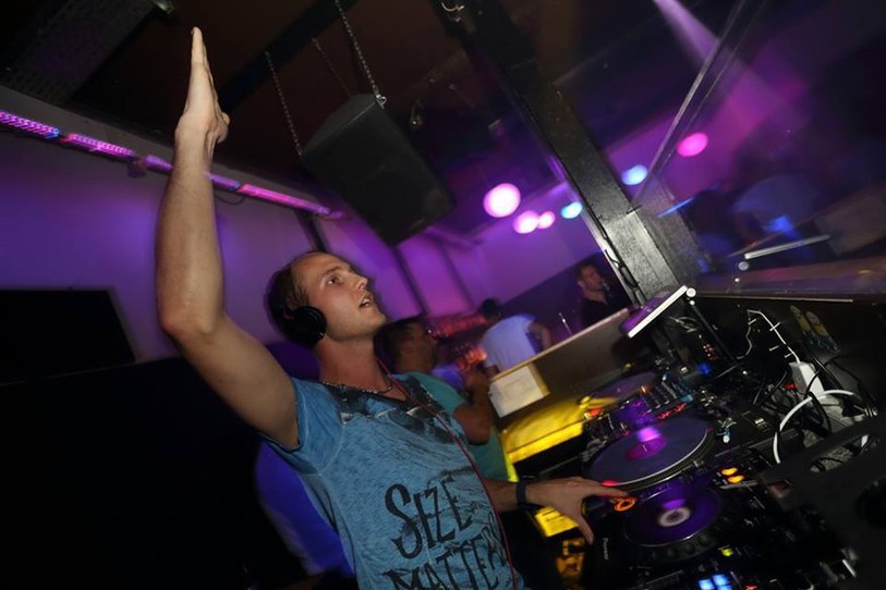 DJ OneWay