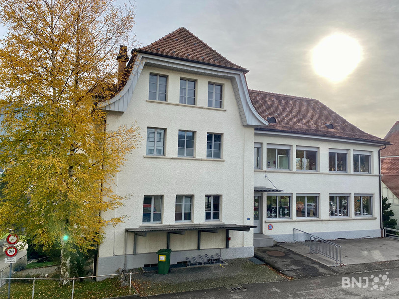 Le bâtiment Bel-Air 20 à Reconvilier servira de solution transitoire pour les services du Tribunal régional du Jura bernois