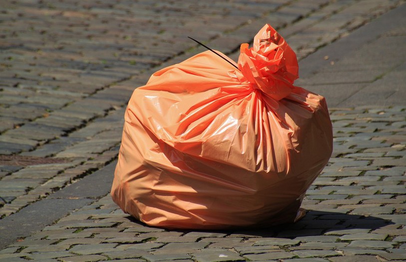 sac poubelle en plastique