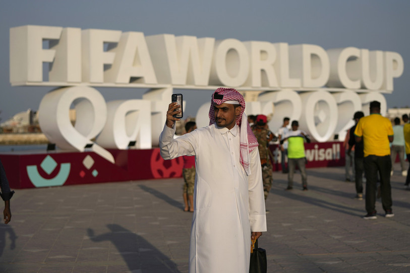 Le Qatar accueille le gratin mondial du ballon rond (photo : AP Photo/Hassan Ammar).