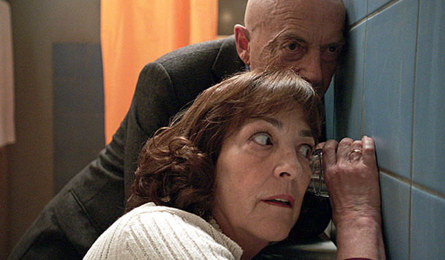 Patrick Lapp et Carmen Maura dans la Vanité