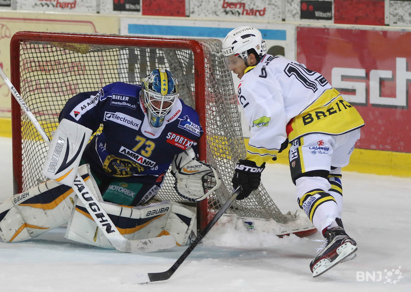 Fabian Lüthi a joué son premier match avec le HC Ajoie sur la glace de Langenthal (photo : Mauricette Schnider)