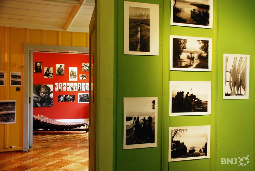Trois cents clichés pour célébrer le centième anniversaire du photographe chaux-de-fonnier Fernand Perret.