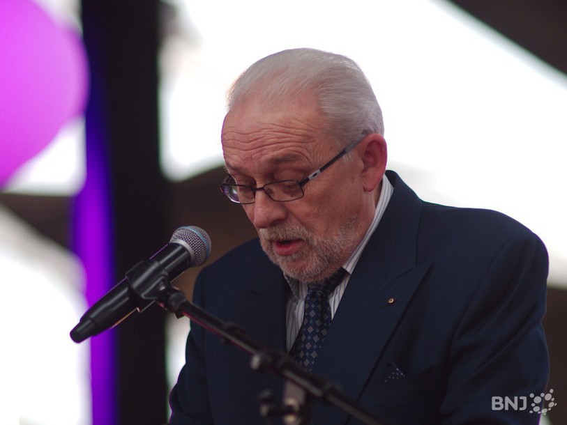 Robert Vauthier.