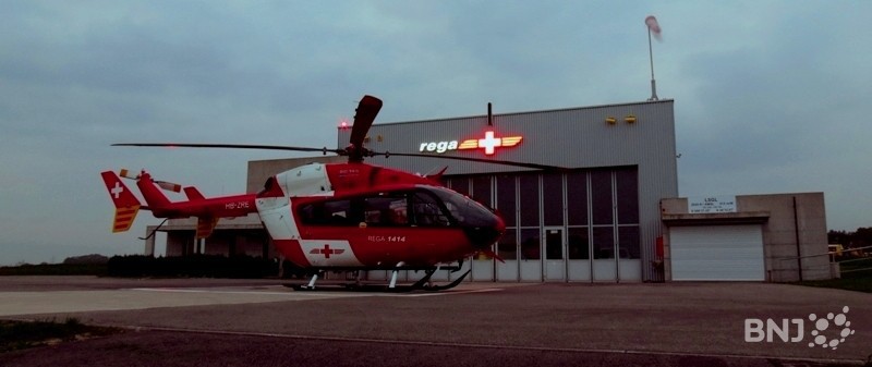 Hélicoptère devant la base à Lausanne