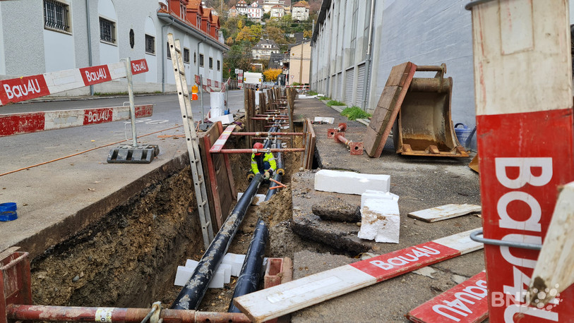 Les travaux pour enterrer les conduites à proximité des bâtiments des TPB ont déjà démarré.