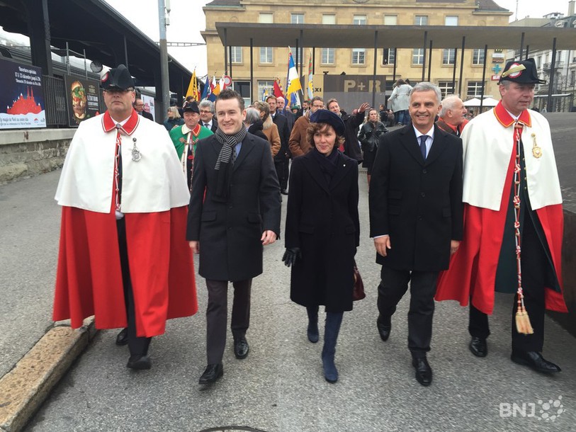 Raphaël Comte est arrivé à Neuchâtel en compagnie du conseiller fédéral Didier Burkhalter et de son épouse.