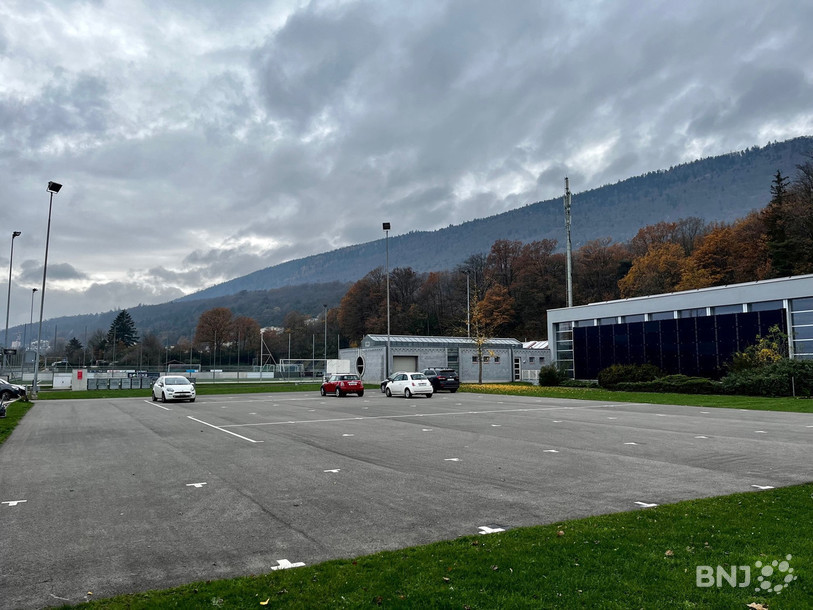 Cette place accueillera le collège provisoire à Hauterive.