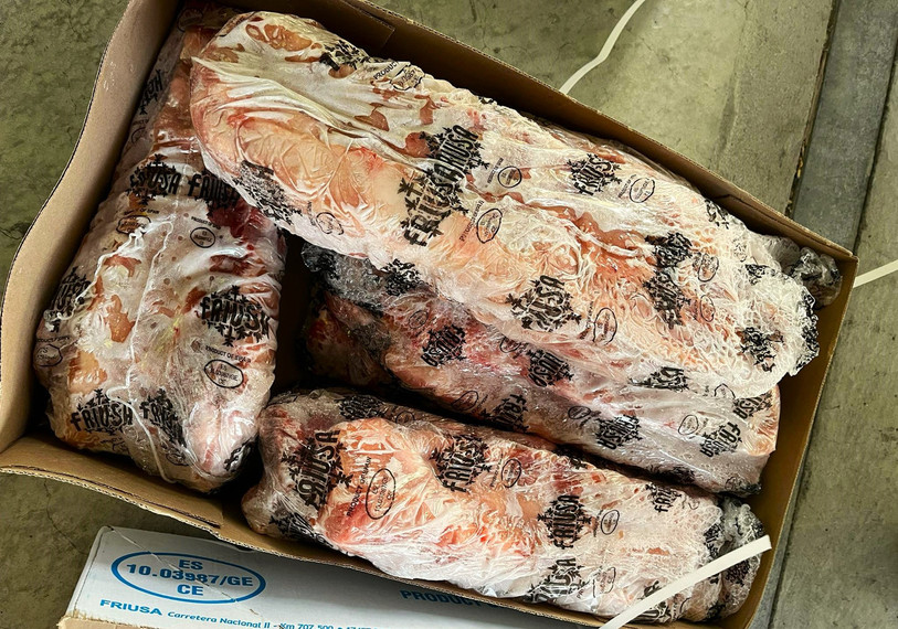 Une partie de la viande découverte par les douaniers à Rocourt (photo: OFDF).
