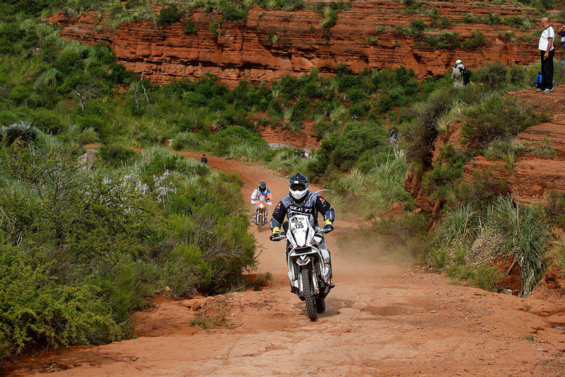 L'aventure de Nicolas Monnin sur le Dakar 2016 s'est terminée dans la douleur.