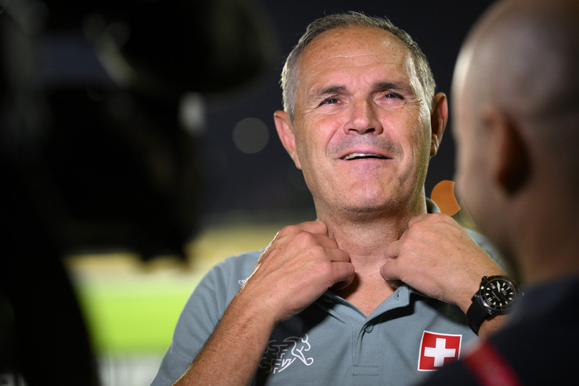 Le directeur des équipes nationales masculines de football Pierluigi Tami estime que la Nati peut aborder la rencontre Suisse - Serbie avec sérénité. (Photo : KEYSTONE / Laurent Gilliéron).