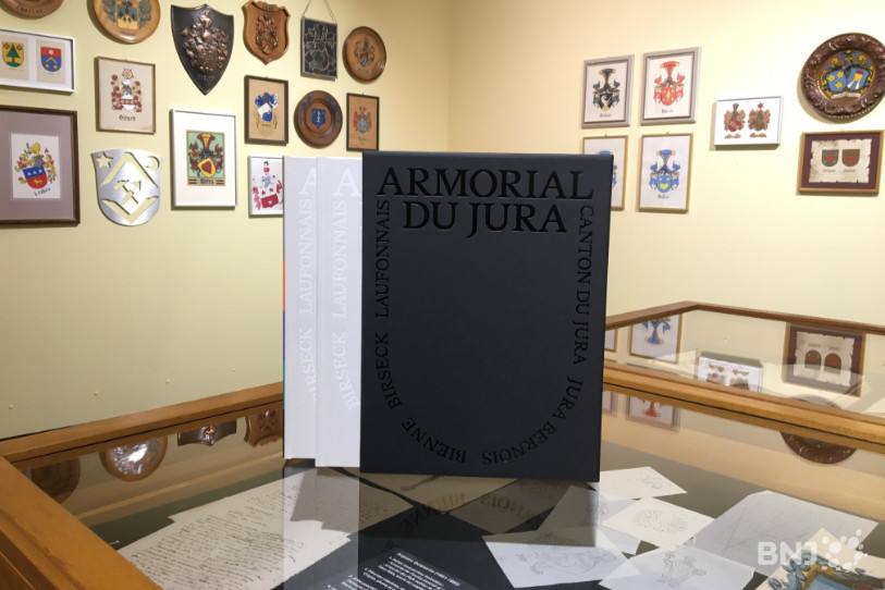 L'Armorial du Jura figure parmi les plus beaux livres suisses.