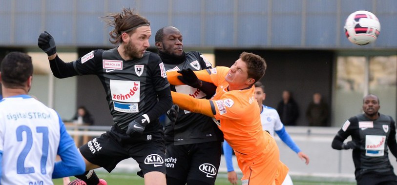 Fabian Stoller troque le maillot d'Aarau pour celui du FC Bienne (photo : www.fcaarau.ch)