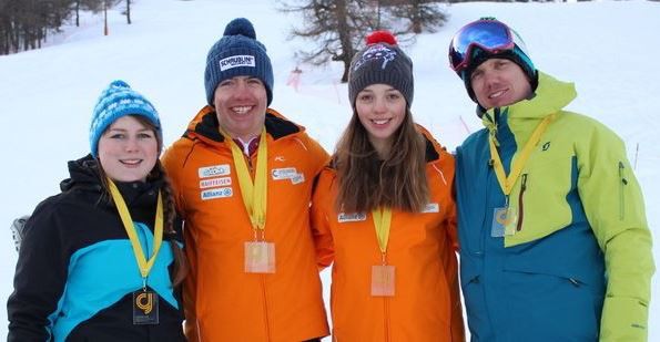 De gauche à droite : Sabrina Gasser, Rémi Cuche, Amélie Klopfenstein et Yann Theurillat