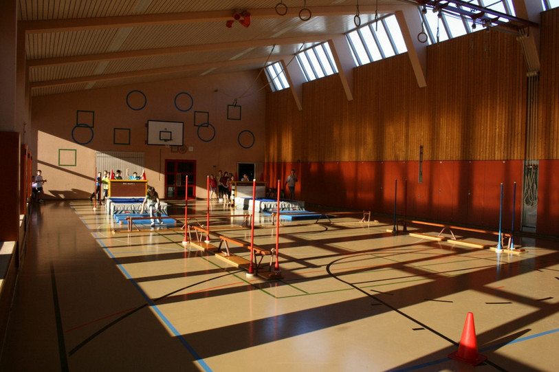 Le toit de la halle jouit d'une exposition idéale pour l'installation de panneaux solaires. (Photo : Municipalité de Reconvilier).