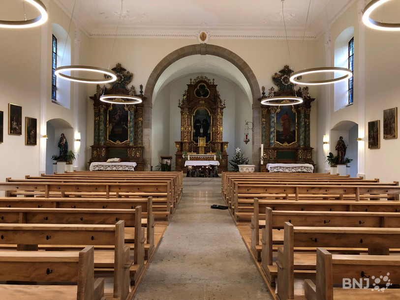 L'église St-Germain de Courrendlin, fraîchement rénovée, est plus lumineuse qu'auparavant.