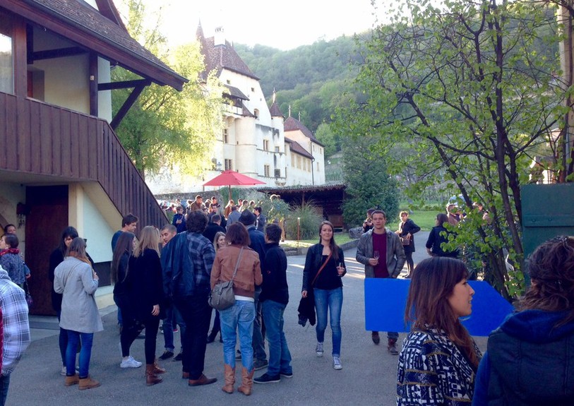 Comme les autres domaines de la région, la Cave des Lauriers, à Cressier, a été prise d'assaut. Photo: Neuchâtel - Vins et terroir.