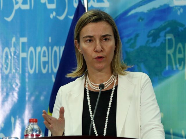 Federica Mogherini perçoit des 