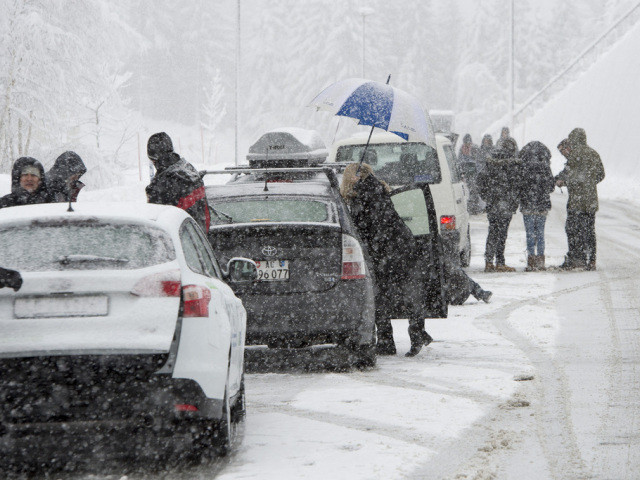 Neige et danger d'avalanche dans les Grisons et au Tessin