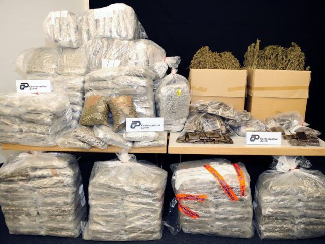 Vingt-cinq kilos de marijuana saisis aux Verrières