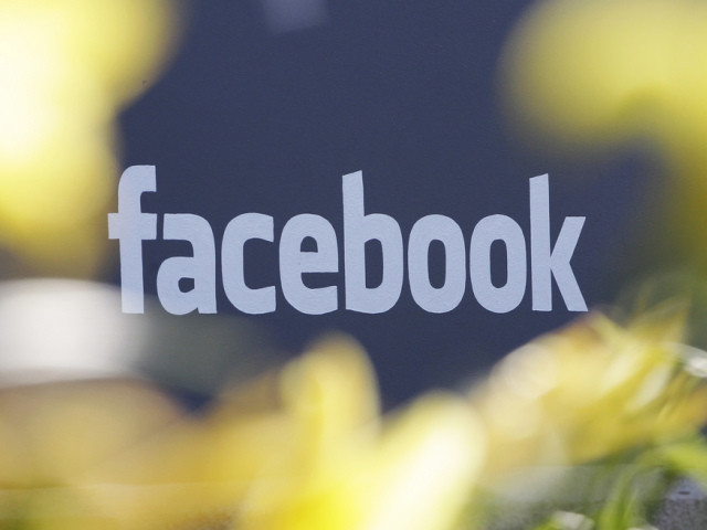 Le bénéfice de Facebook annuel quasi doublé