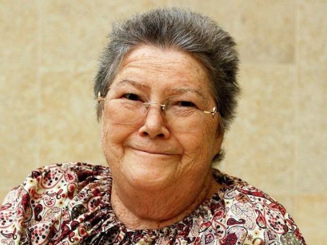 La romancière Colleen McCullough se cache à son tour