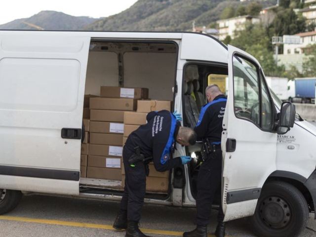 Un garçon sauve sa mère de la noyade près de Genève
