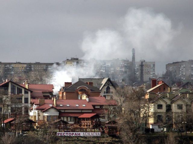 Intenses combats en Ukraine: Kiev espère des armes américaines