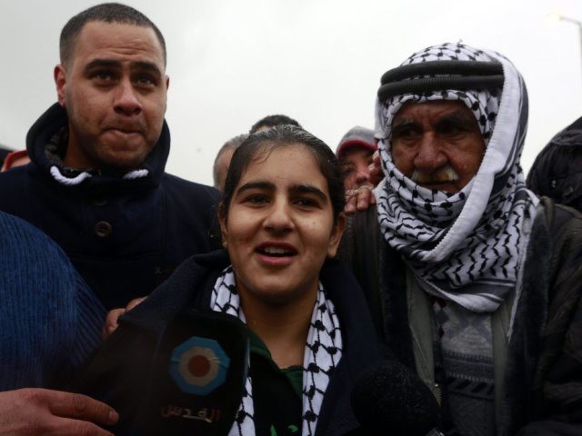 Israël libère Malak, icône des enfants prisonniers palestiniens