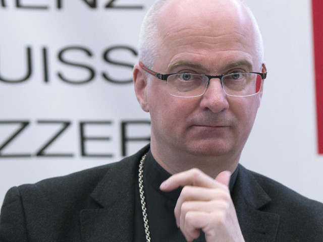 Mgr Morerod défend le mariage catholique