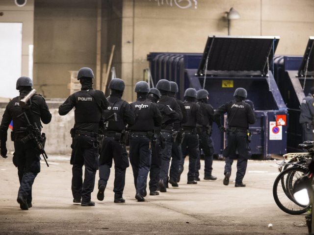 Danemark: la police abat l'auteur présumé des attaques de samedi