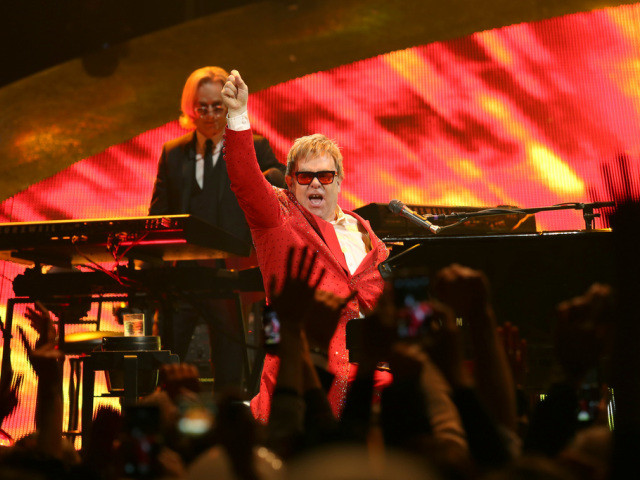 Elton John chantera ses plus grands tubes à l'Arena de Genève