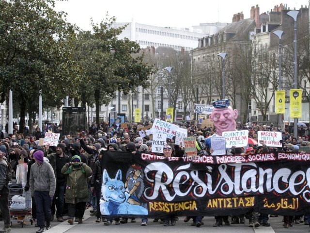 Manifs à Nantes et Toulouse contre les violences policières