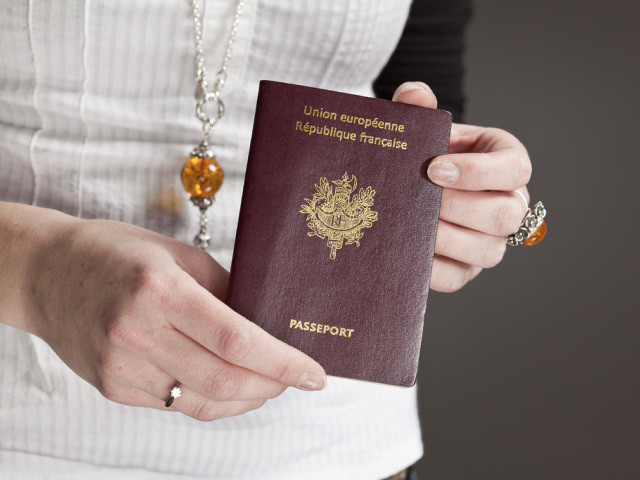 Passeports confisqués pour six Français prêts à partir en Syrie