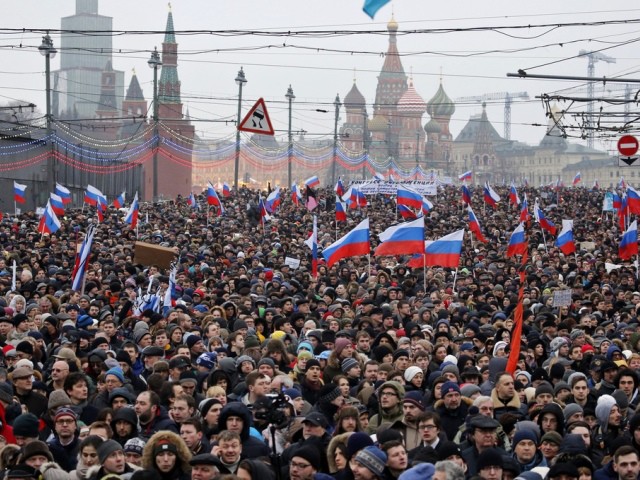 Les Russes ont marché en nombre en mémoire de l'opposant assassiné