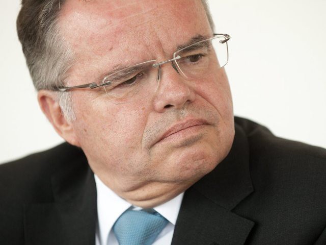 Sévères accusations contre le chef des finances chaux-de-fonnières