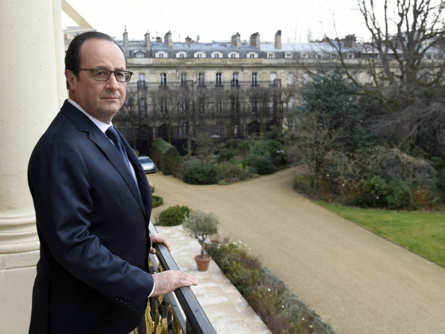 Hollande annonce quatre milliards d'