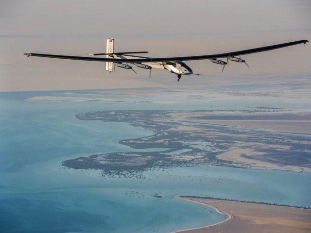 Le tour du monde de Solar Impulse 2 reporté à dimanche