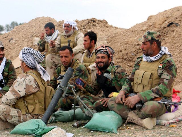 Irak: l'EI incendie un site pétrolier près de Tikrit