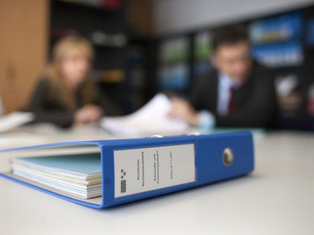 Toujours moins d'employés dans les communes suisses