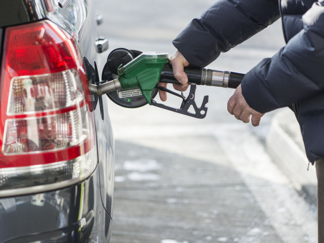 Le Conseil fédéral souhaite taxer combustibles et carburants