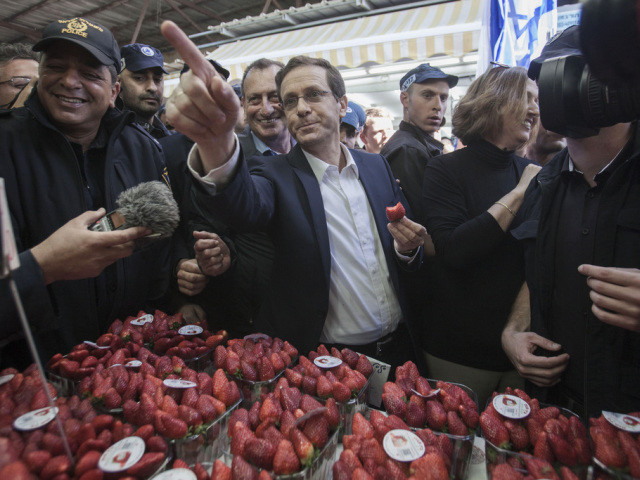 Scrutin présidentiel en Israël, sondages encore favorables à Herzog