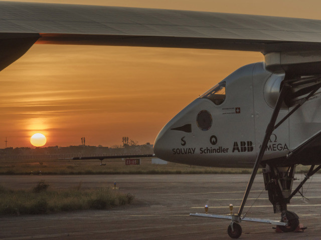 Solar Impulse décolle pour la Birmanie