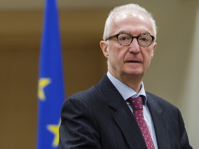 Bruxelles met en garde face aux djihadistes parmi les réfugiés