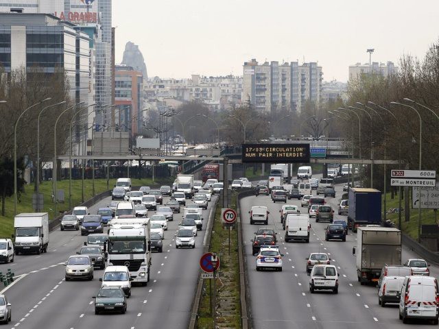 Coup d'envoi à la circulation alternée dans la région parisienne