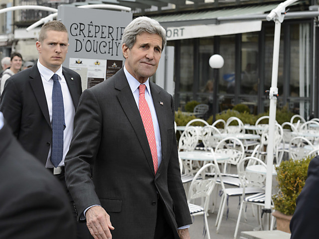 Retour de John Kerry pour signer un accord historique avec l'Iran
