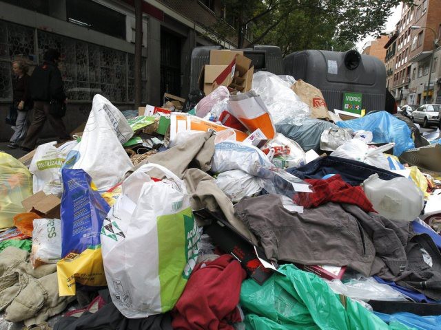 Les Européens produisent moins de déchets mais recyclent peu
