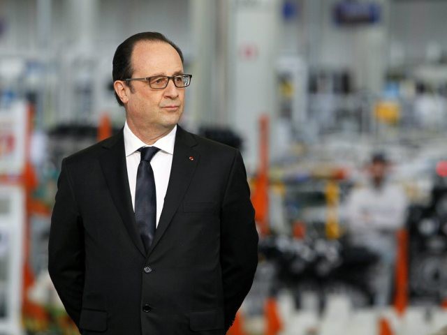 Hollande en position difficile à deux ans de la présidentielle